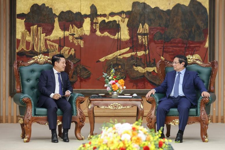 Thủ tướng: Việt Nam dành ưu tiên cao nhất cho quan hệ với Lào- Ảnh 2.