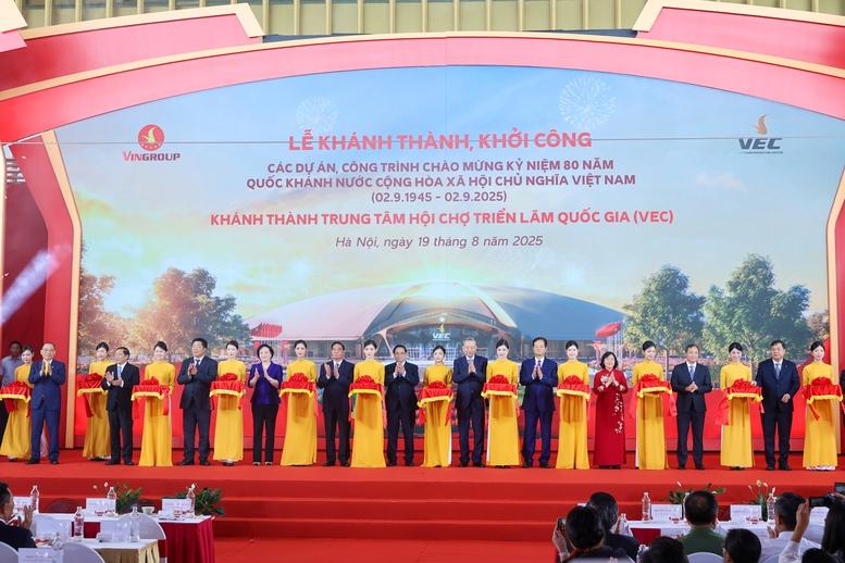 Thủ tướng Phạm Minh Chính: Không khí đặc biệt, khí thế đặc biệt, nỗ lực đặc biệt, sẽ tạo thành quả đặc biệt- Ảnh 9.