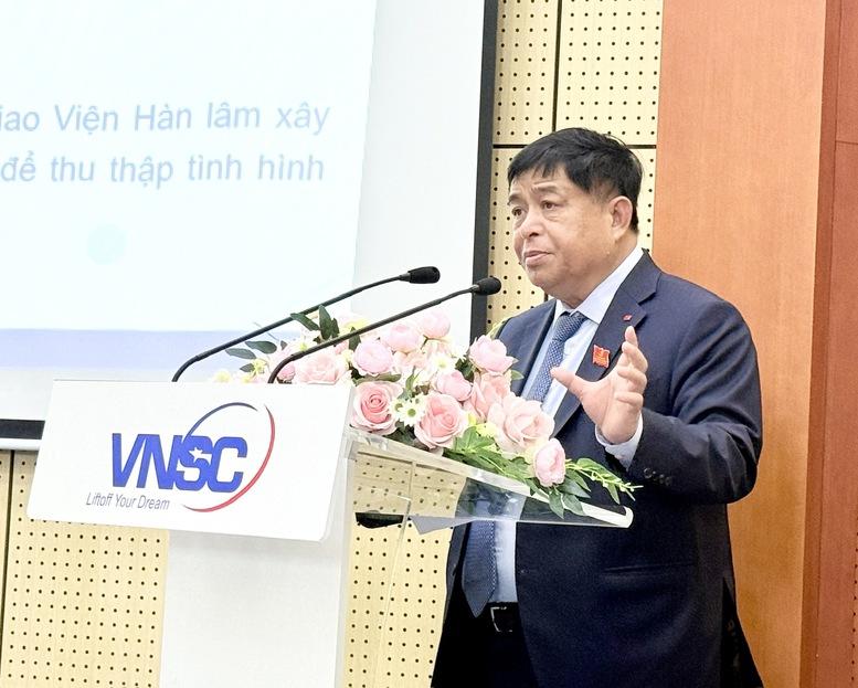 Phó Thủ tướng Nguyễn Chí Dũng dự lễ khai trương Bảo tàng Vũ trụ Việt Nam- Ảnh 2. Phó Thủ tướng Nguyễn Chí Dũng dự lễ khai trương Bảo tàng Vũ trụ Việt Nam- Ảnh 2.