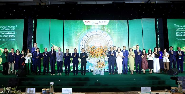 Đồng lòng - Đổi mới - Hành động, biến khát vọng thành hành động đưa đất nước phát triển bền vững, thịnh vượng- Ảnh 1.