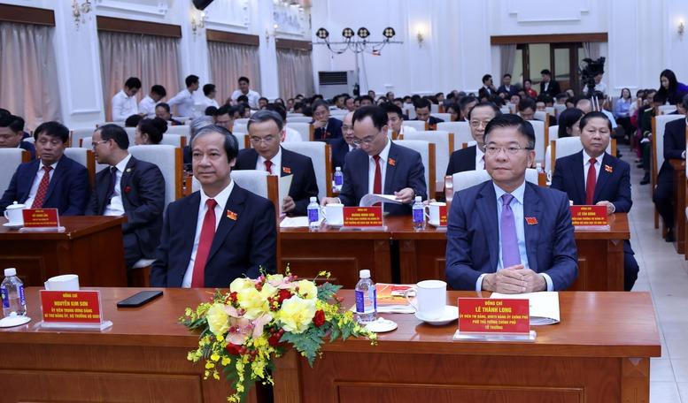 Phó Thủ tướng Lê Thành Long: Tạo cơ chế, chính sách đặc thù, vượt trội trong phát triển và quản lý giáo dục- Ảnh 2. Phó Thủ tướng Lê Thành Long: Tạo cơ chế, chính sách đặc thù, vượt trội trong phát triển và quản lý giáo dục- Ảnh 2.