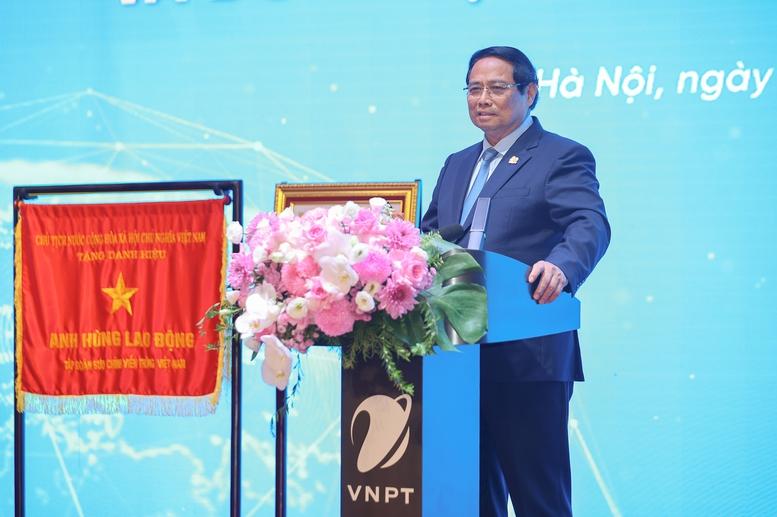 Thủ tướng: VNPT tiếp tục phát huy truyền thống đổi mới sáng tạo, dám nghĩ dám làm- Ảnh 5.