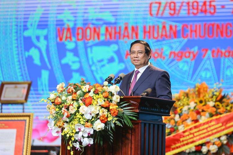 Thủ tướng: "Tiếng nói Việt Nam" luôn vang xa, bay cao, tạo động lực, truyền cảm hứng cho các thế hệ- Ảnh 7. Thủ tướng: "Tiếng nói Việt Nam" luôn vang xa, bay cao, tạo động lực, truyền cảm hứng cho các thế hệ- Ảnh 7.