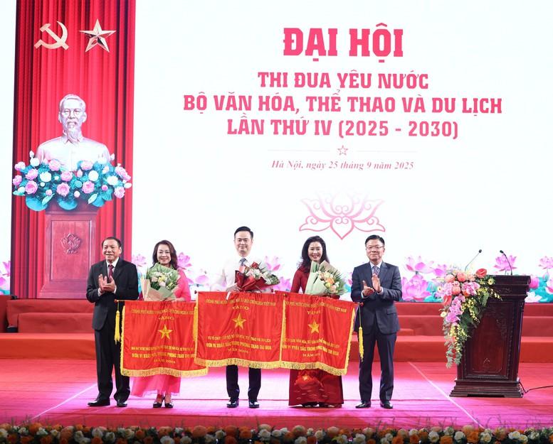Phát huy tinh thần tiên phong khơi thông, đột phá, kiến tạo không gian phát triển văn hóa, thể thao và du lịch- Ảnh 6.