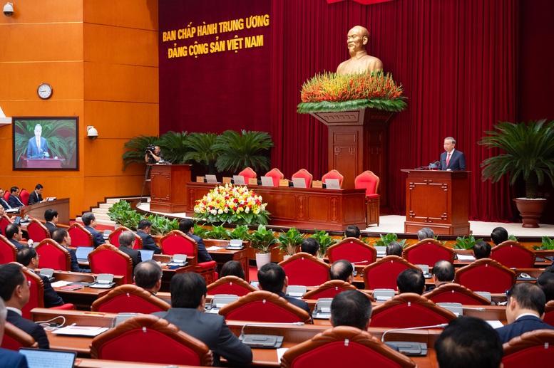 Hội nghị Trung ương 13: Thống nhất cao nhiều chủ trương, quyết sách quan trọng- Ảnh 2. Hội nghị Trung ương 13: Thống nhất cao nhiều chủ trương, quyết sách quan trọng- Ảnh 2.