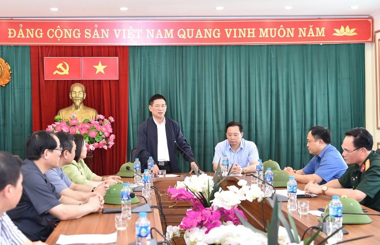 Phó Thủ tướng Hồ Đức Phớc kiểm tra công tác ứng phó, khắc phục hậu quả mưa lũ tại Lạng Sơn- Ảnh 4. Phó Thủ tướng Hồ Đức Phớc kiểm tra công tác ứng phó, khắc phục hậu quả mưa lũ tại Lạng Sơn- Ảnh 4.
