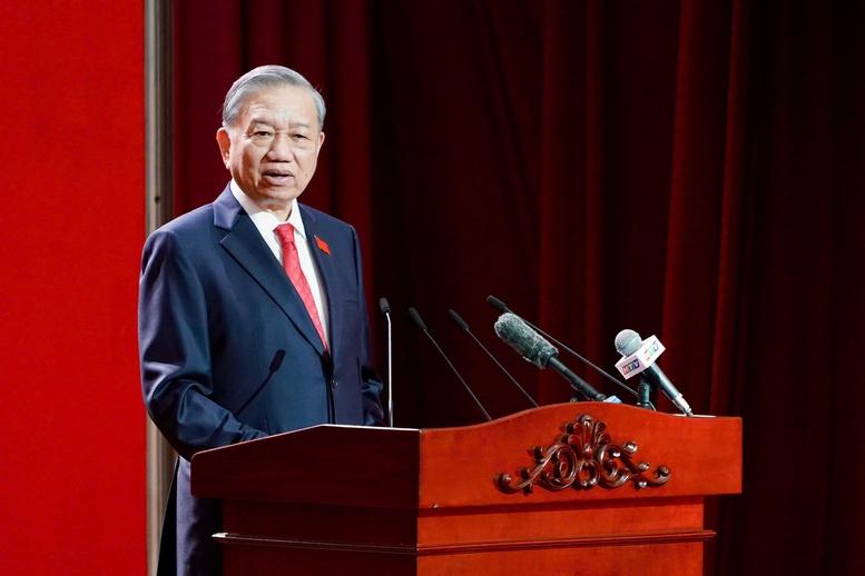 Phát biểu của Tổng Bí thư Tô Lâm tại Đại hội Đại biểu Đảng bộ TPHCM lần thứ I- Ảnh 1. Phát biểu của Tổng Bí thư Tô Lâm tại Đại hội Đại biểu Đảng bộ TPHCM lần thứ I- Ảnh 1.