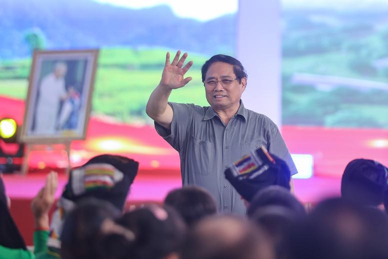 Thủ tướng dự lễ khởi công ngôi trường tại xã vùng núi cao biên giới Thanh Hóa- Ảnh 3.