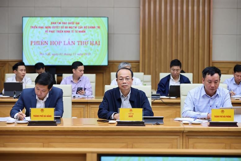 Thủ tướng: Phải tạo điều kiện khi doanh nghiệp tư nhân tham gia các dự án lớn, nhận nhiệm vụ khó khăn- Ảnh 7.