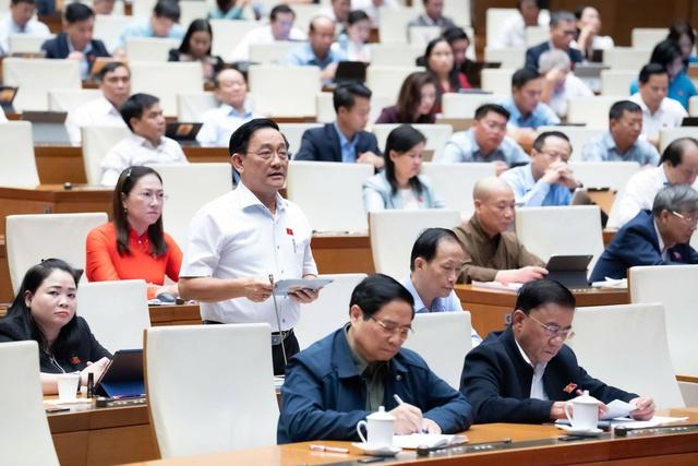 Kiến nghị tăng lương cơ sở ngay từ đầu năm 2026; hỗ trợ cán bộ, công chức vùng sáp nhập- Ảnh 1. Kiến nghị tăng lương cơ sở ngay từ đầu năm 2026; hỗ trợ cán bộ, công chức vùng sáp nhập- Ảnh 1.