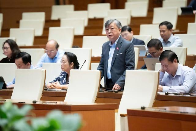 Tiền lương của cán bộ, công chức, viên chức phải ngang với mức sống trung bình của xã hội- Ảnh 2. Tiền lương của cán bộ, công chức, viên chức phải ngang với mức sống trung bình của xã hội- Ảnh 2.