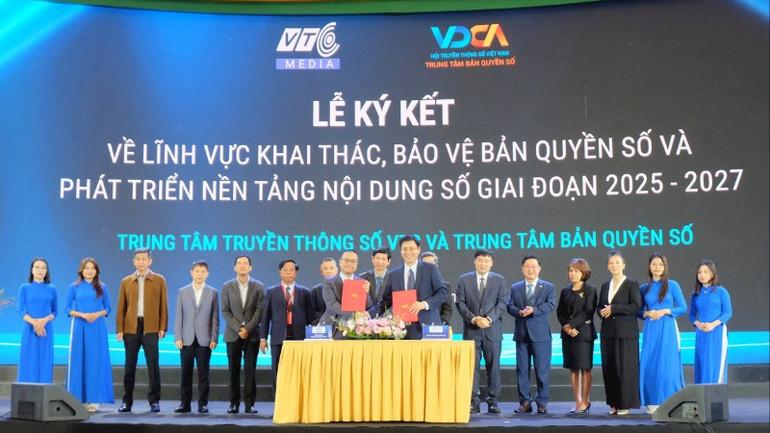 Ký kết về khai thác, bảo vệ bản quyền số và phát triển nền tảng nội dung số. dscf3883-2081.jpg