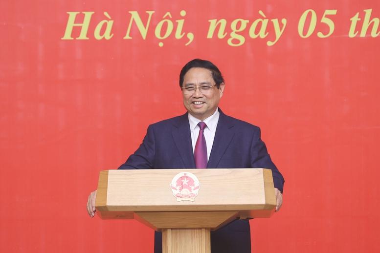 Thủ tướng trao quyết định bổ nhiệm Phó Tổng Thanh tra Thường trực Thanh tra Chính phủ cho đồng chí Nguyễn Quốc Đoàn- Ảnh 3. Thủ tướng trao quyết định bổ nhiệm Phó Tổng Thanh tra Thường trực Thanh tra Chính phủ cho đồng chí Nguyễn Quốc Đoàn- Ảnh 3.