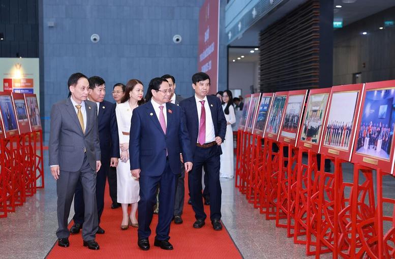 Thủ tướng: Xây dựng nền ngoại giao toàn diện, hiện đại, chuyên nghiệp, mang đậm bản sắc Việt Nam- Ảnh 1.