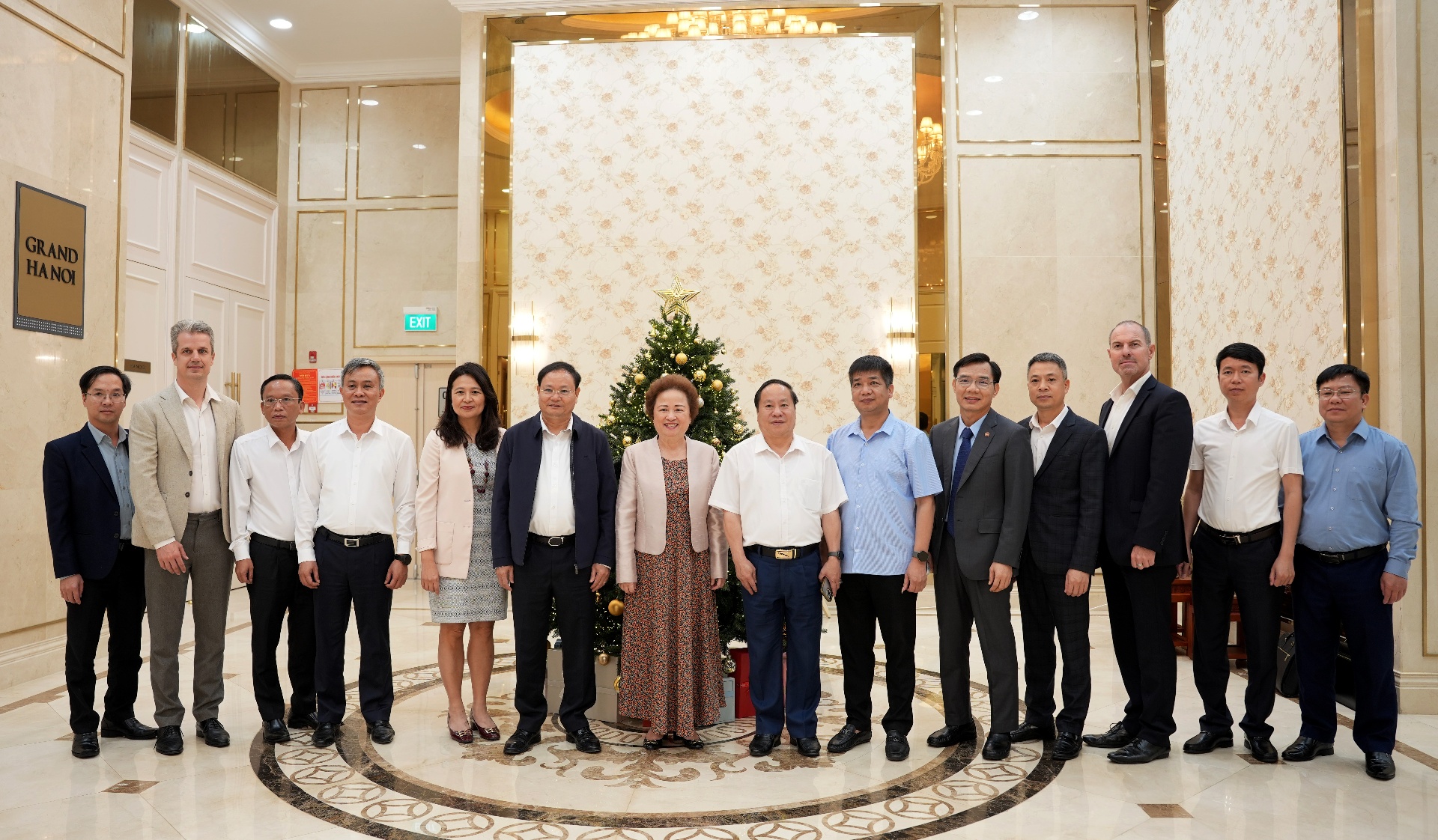 Đoàn công tác của tỉnh Lai Châu làm việc với Tập đoàn BRG