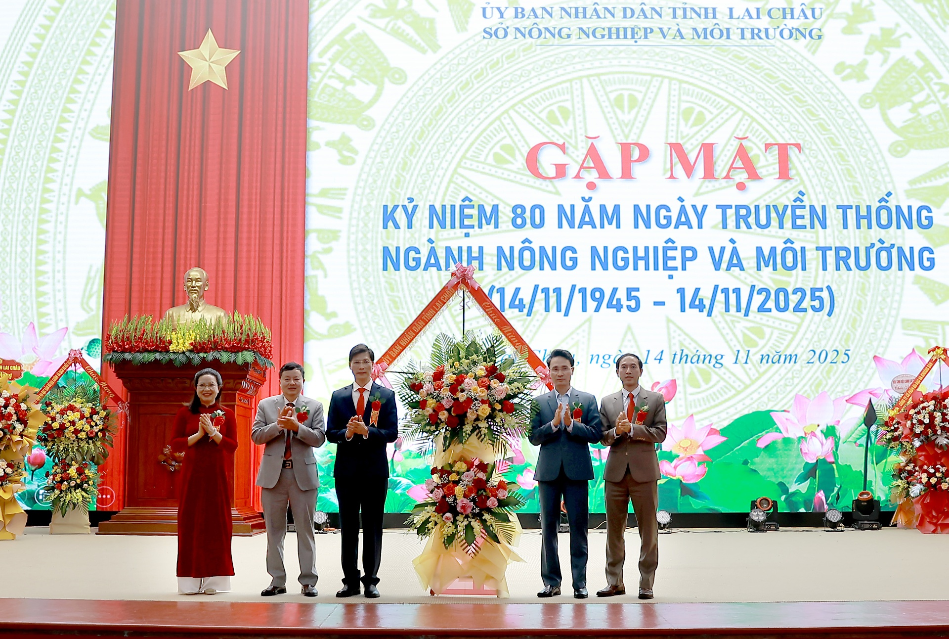 Lai Châu: Gặp mặt kỷ niệm 80 năm Ngày Truyền thống ngành Nông nghiệp và Môi trường