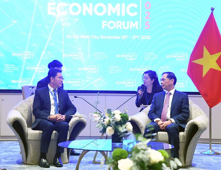 Việt Nam, Lào thúc đẩy hợp tác khoa học, công nghệ, chuyển đổi số- Ảnh 1. Việt Nam, Lào thúc đẩy hợp tác khoa học, công nghệ, chuyển đổi số- Ảnh 1.