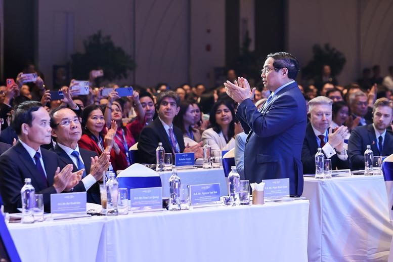 Thủ tướng dự các hoạt động tâm điểm tại Diễn đàn Kinh tế mùa Thu- Ảnh 1. Thủ tướng dự các hoạt động tâm điểm tại Diễn đàn Kinh tế mùa Thu- Ảnh 1.