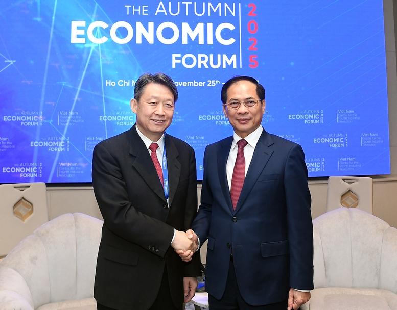 Việt Nam, Trung Quốc tăng cường trao đổi, chia sẻ kinh nghiệm xây dựng, phát triển đất nước- Ảnh 1.