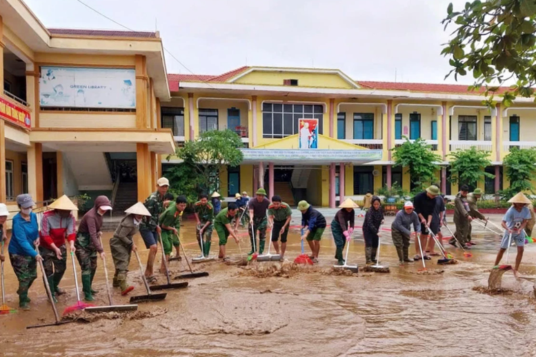Chính phủ ban hành Nghị quyết về các giải pháp khắc phục hậu quả thiên tai, phục hồi sản xuất khu vực miền Trung- Ảnh 1.