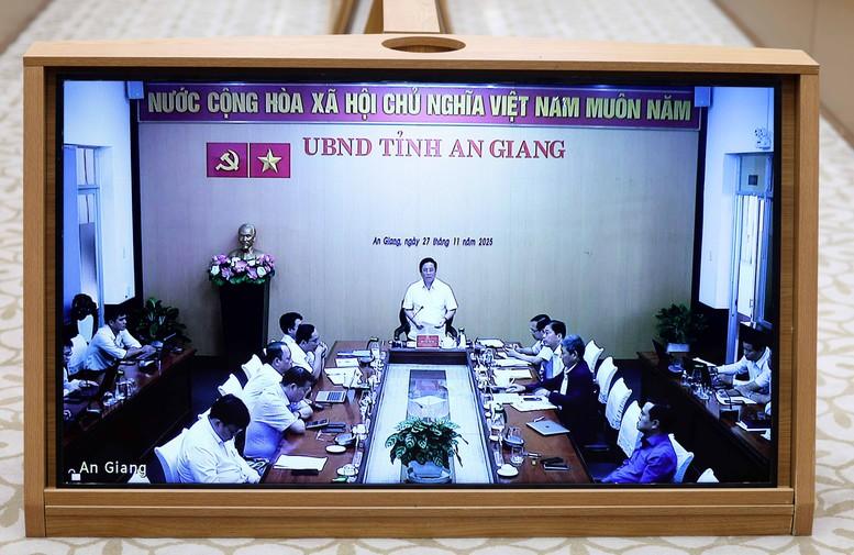 Phấn đấu giải ngân để hỗ trợ tăng trưởng- Ảnh 2.