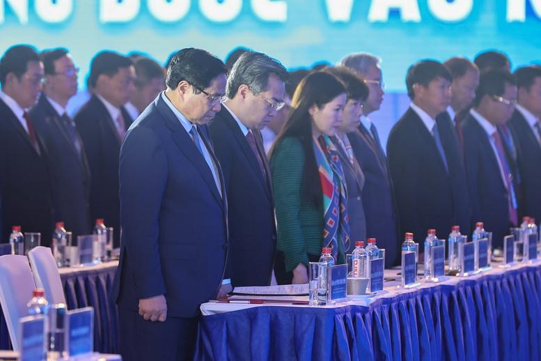 Thủ tướng: Các doanh nghiệp, doanh nhân trẻ thực hiện 6 tiên phong, thi đua '6 nhất'- Ảnh 2.