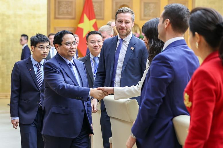 Chủ tịch Hội đồng Kinh doanh EU - ASEAN: Việt Nam tăng cường vị thế điểm đến đầu tư hàng đầu- Ảnh 1.