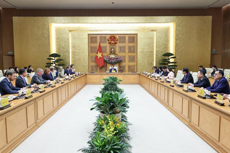 Chủ tịch Hội đồng Kinh doanh EU - ASEAN: Việt Nam tăng cường vị thế điểm đến đầu tư hàng đầu- Ảnh 3.