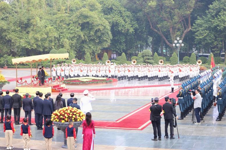 Chủ tịch nước Lương Cường chủ trì lễ đón chính thức Quốc vương Brunei- Ảnh 1. Chủ tịch nước Lương Cường chủ trì lễ đón chính thức Quốc vương Brunei- Ảnh 1.