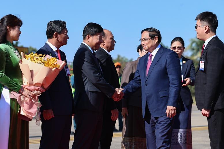 Thủ tướng Phạm Minh Chính tới Thủ đô Vientiane, bắt đầu chuyến công tác tại Lào- Ảnh 4.