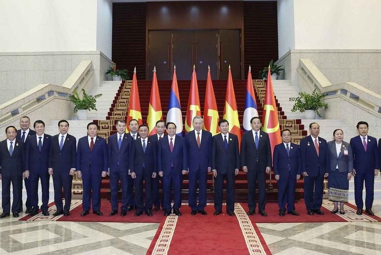 Tăng cường quan hệ hợp tác giữa Đảng Cộng sản Việt Nam và Đảng Nhân dân Cách mạng Lào- Ảnh 3. Tăng cường quan hệ hợp tác giữa Đảng Cộng sản Việt Nam và Đảng Nhân dân Cách mạng Lào- Ảnh 3.