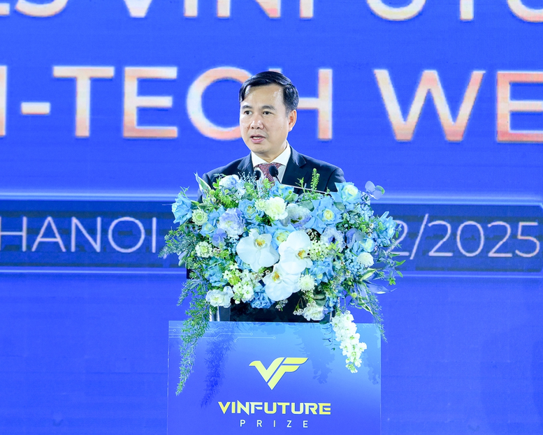 Việt Nam sẽ công bố Chiến lược AI cập nhật và Luật AI, hướng tới phát triển nhanh, an toàn, nhân văn- Ảnh 1. Việt Nam sẽ công bố Chiến lược AI cập nhật và Luật AI, hướng tới phát triển nhanh, an toàn, nhân văn- Ảnh 1.