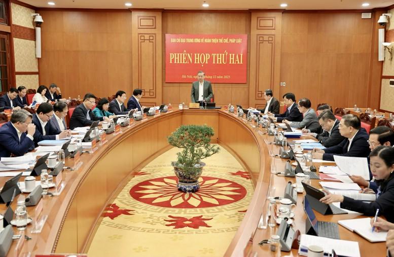 Hoàn thiện thể chế, tháo gỡ ‘điểm nghẽn’ để tạo động lực phát triển đất nước- Ảnh 3. Hoàn thiện thể chế, tháo gỡ ‘điểm nghẽn’ để tạo động lực phát triển đất nước- Ảnh 3.