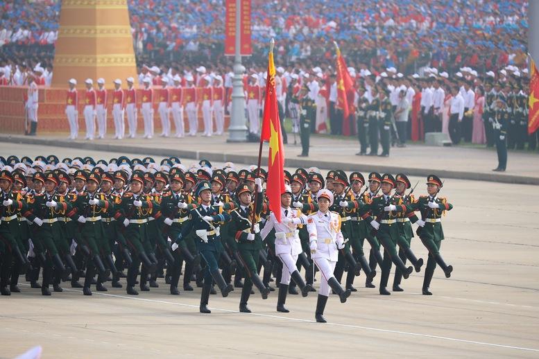 QUÂN ĐỘI NHÂN DÂN VỮNG BƯỚC DƯỚI CỜ ĐẢNG QUANG VINH- Ảnh 3.