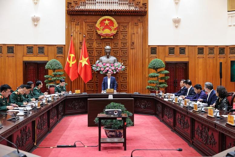 Thủ tướng: Làm chủ công nghệ chiến lược và đẩy mạnh thương mại hóa sản phẩm công nghiệp quốc phòng- Ảnh 1. Thủ tướng: Làm chủ công nghệ chiến lược và đẩy mạnh thương mại hóa sản phẩm công nghiệp quốc phòng- Ảnh 1.
