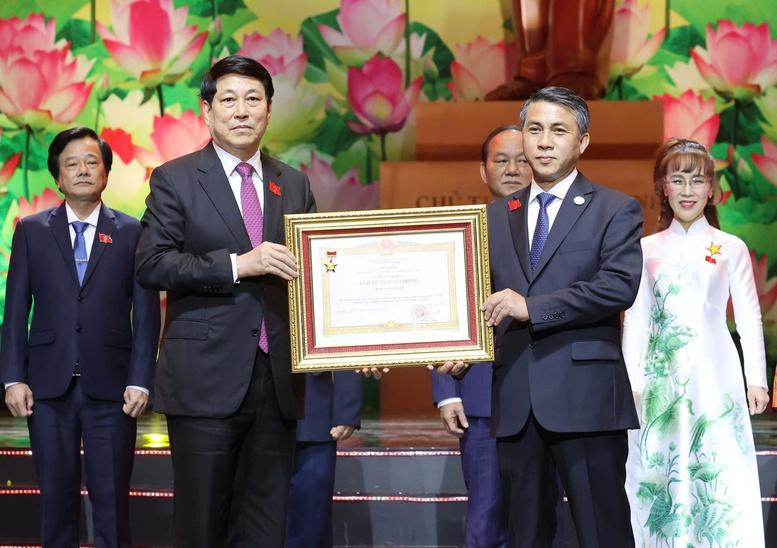 Lãnh đạo Đảng, Nhà nước trao danh hiệu Anh hùng tặng các tập thể, cá nhân- Ảnh 6.