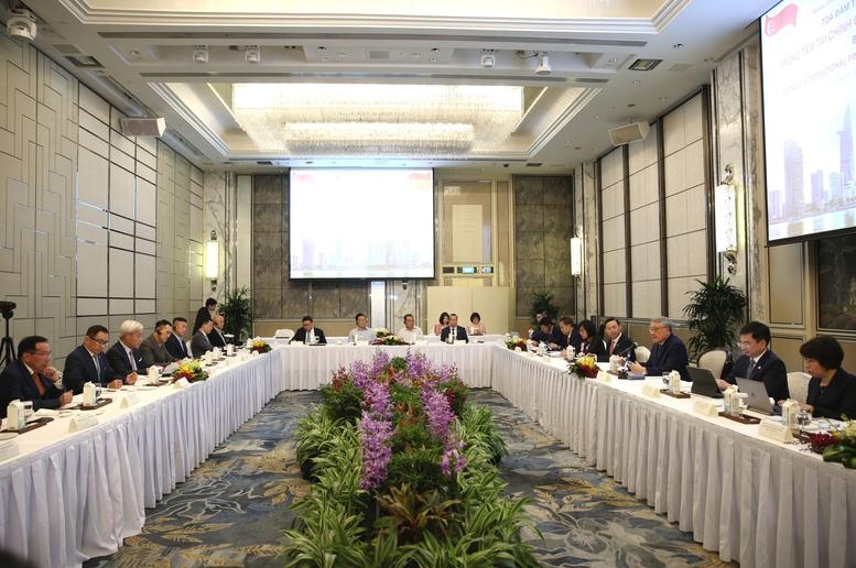 Phó Thủ tướng Nguyễn Hòa Bình làm việc với các cơ quan, doanh nghiệp, nhà đầu tư Singapore để thúc đẩy hợp tác trong lĩnh vực trung tâm tài chính- Ảnh 6.