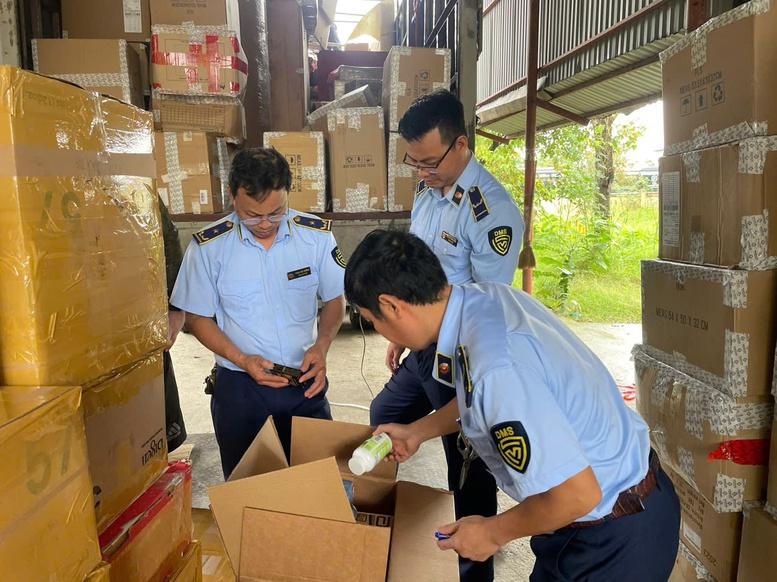 Tăng mức phạt đối với buôn lậu, gian lận thương mại và hàng giả nhằm bảo đảm tính răn đe- Ảnh 1.