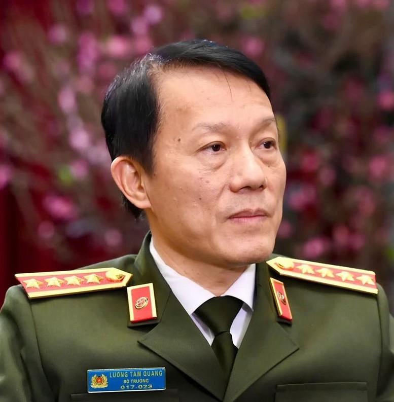 Lực lượng Công an nhân dân gương mẫu, đi đầu thực hiện Nghị quyết Đại hội XIV của Đảng- Ảnh 1.