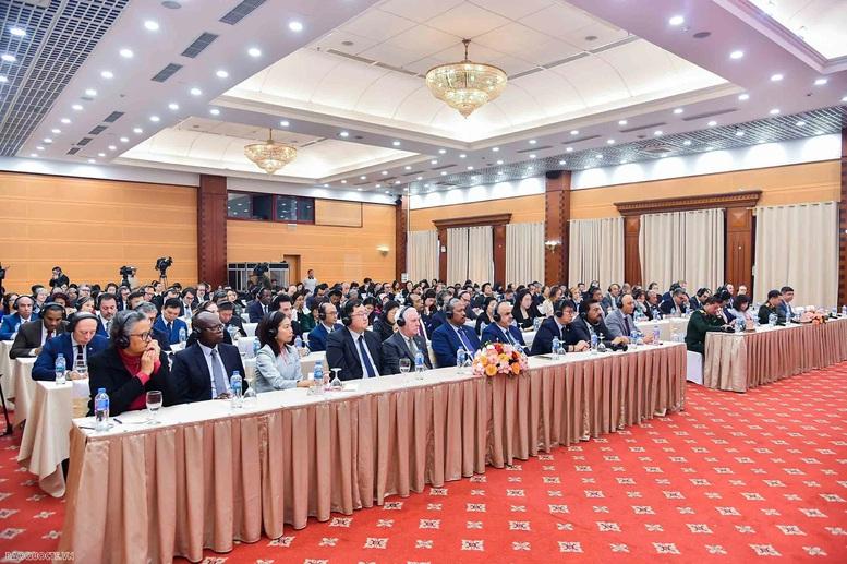 Thông báo kết quả Đại hội XIV của Đảng tới các cơ quan ngoại giao, tổ chức quốc tế- Ảnh 2.