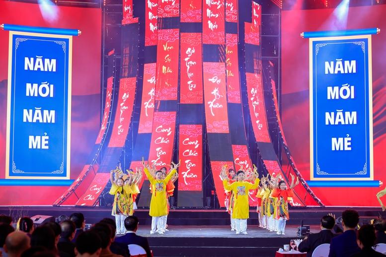 Thủ tướng khai mạc Hội chợ Mùa Xuân lần thứ nhất năm 2026 với 3 kỳ vọng lớn- Ảnh 11.