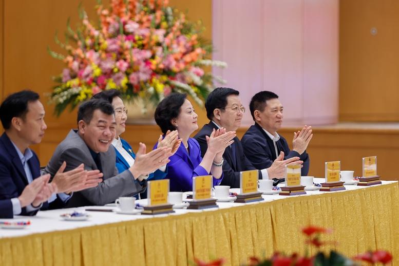 Thủ tướng: Văn phòng Chính phủ tập trung triển khai các công việc ngay từ ngày đầu tiên sau Tết- Ảnh 5. Thủ tướng: Văn phòng Chính phủ tập trung triển khai các công việc ngay từ ngày đầu tiên sau Tết- Ảnh 5.