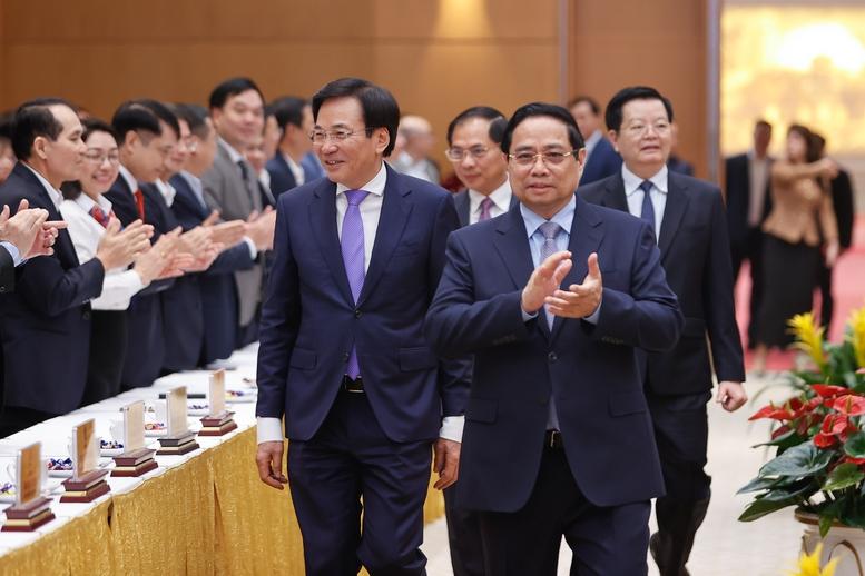 Thủ tướng: Văn phòng Chính phủ tập trung triển khai các công việc ngay từ ngày đầu tiên sau Tết- Ảnh 1. Thủ tướng: Văn phòng Chính phủ tập trung triển khai các công việc ngay từ ngày đầu tiên sau Tết- Ảnh 1.