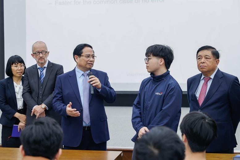 Thủ tướng: Viện Hàn lâm Khoa học và Công nghệ Việt Nam "hội tụ những hào kiệt của thời đại mới"- Ảnh 8. Thủ tướng: Viện Hàn lâm Khoa học và Công nghệ Việt Nam "hội tụ những hào kiệt của thời đại mới"- Ảnh 8.