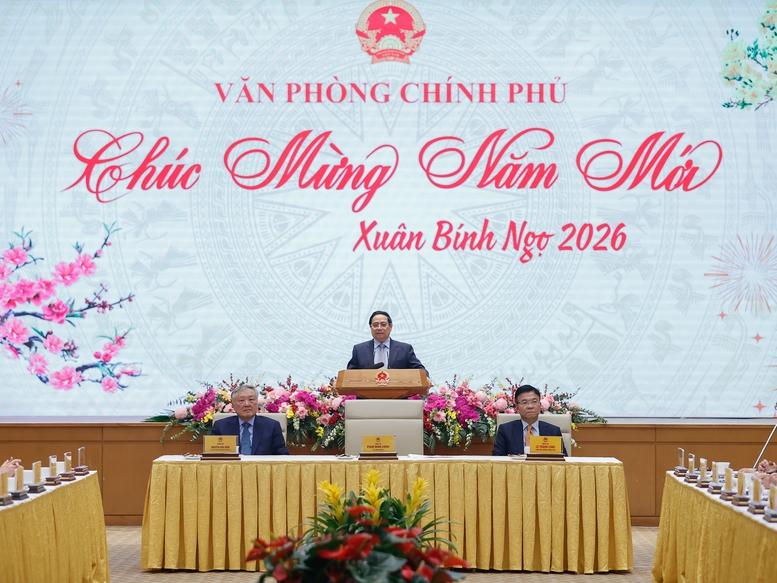 Thủ tướng: Văn phòng Chính phủ tập trung triển khai các công việc ngay từ ngày đầu tiên sau Tết- Ảnh 2. Thủ tướng: Văn phòng Chính phủ tập trung triển khai các công việc ngay từ ngày đầu tiên sau Tết- Ảnh 2.