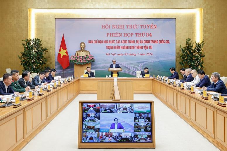 Thủ tướng: Tối ưu hóa nguồn lực và hiệu quả các dự án hạ tầng GTVT- Ảnh 2.