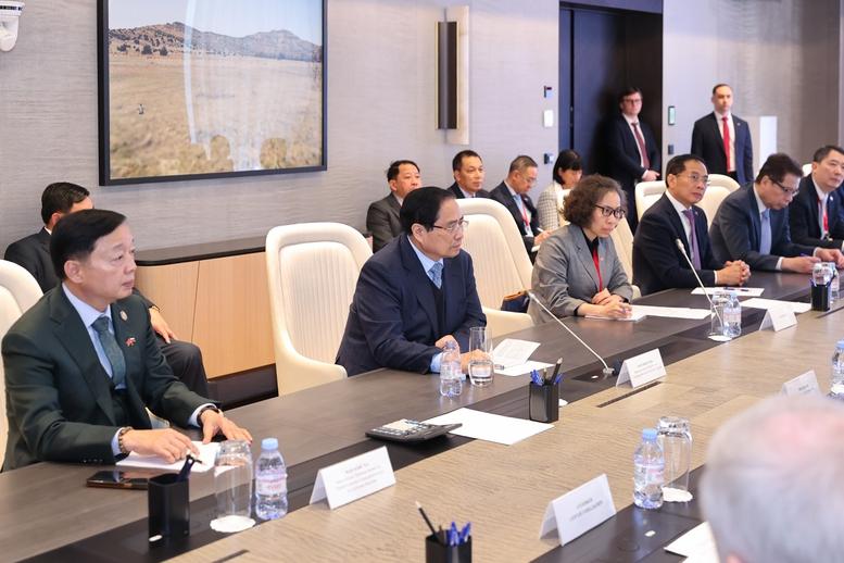 Thủ tướng thăm tập đoàn khí đốt hàng đầu của Nga, thúc đẩy các dự án LNG lớn tại Việt Nam- Ảnh 4.