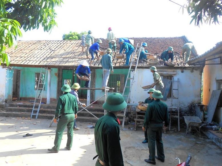 THỦ TƯỚNG: Hỗ trợ XÓA NHÀ TẠM, NHÀ DỘT NÁT cho CON ĐẺ CỦA NGƯỜI HOẠT ĐỘNG KHÁNG CHIẾN BỊ NHIỄM CHẤT ĐỘC HÓA HỌC- Ảnh 1. THỦ TƯỚNG: Hỗ trợ XÓA NHÀ TẠM, NHÀ DỘT NÁT cho CON ĐẺ CỦA NGƯỜI HOẠT ĐỘNG KHÁNG CHIẾN BỊ NHIỄM CHẤT ĐỘC HÓA HỌC- Ảnh 1.