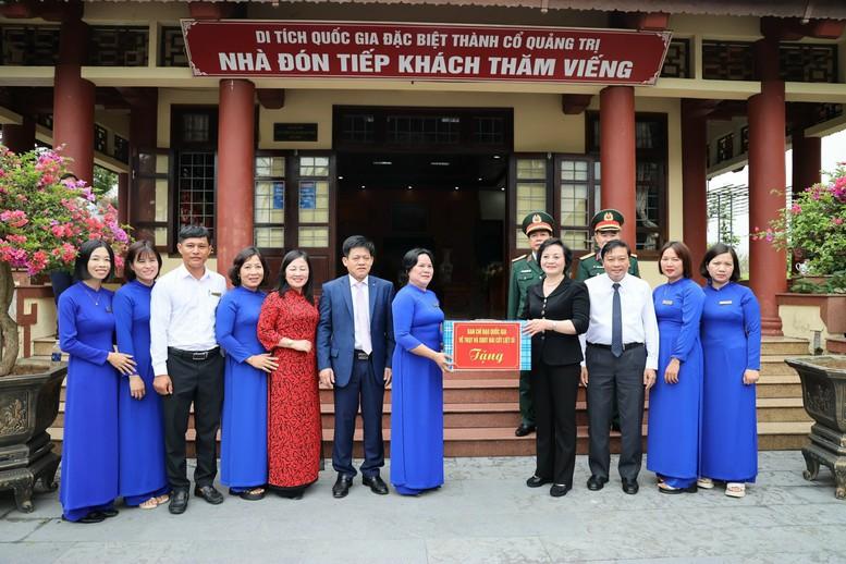 Phó Thủ tướng Phạm Thị Thanh Trà phát động Chiến dịch 500 ngày đêm tìm kiếm, quy tập và xác định danh tính hài cốt liệt sĩ- Ảnh 9.