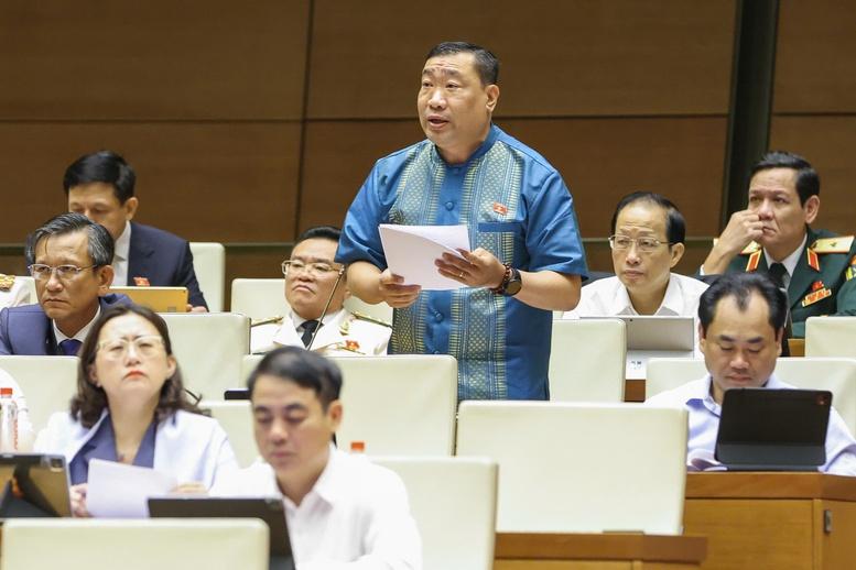 Gỡ ‘nút thắt’ nhân lực, biên chế ở cấp xã sau sắp xếp- Ảnh 2.